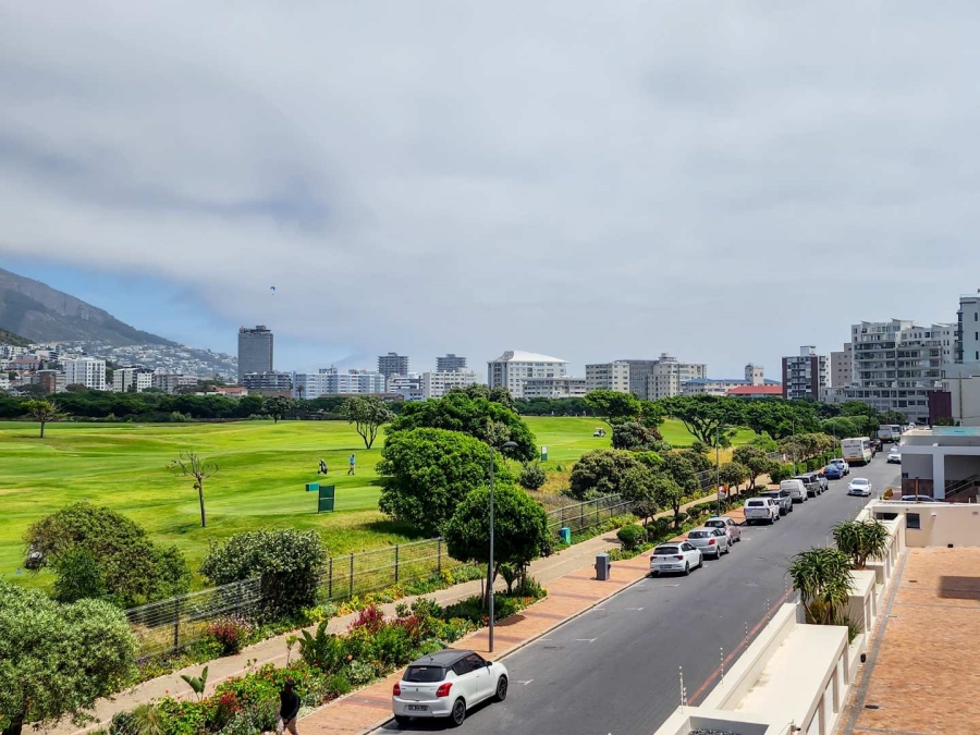 To Let 2 Bedroom Property for Rent in Mouille Point Western Cape